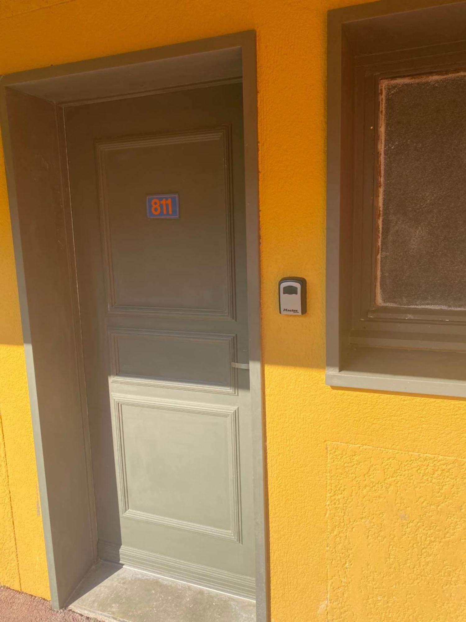 Appartement Residence Vacances Amandier Arles Exterior photo